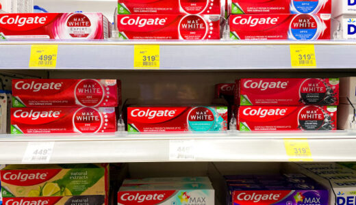 黒ずんでしまった歯を歯磨き粉で白くした話【Colgate】