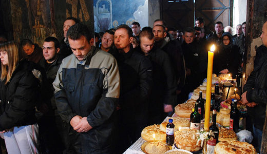 守護聖人を祝うSlava (スラヴァ) の儀式