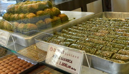 甘さが癖になるバクラヴァ店 「Balkan Baklava」