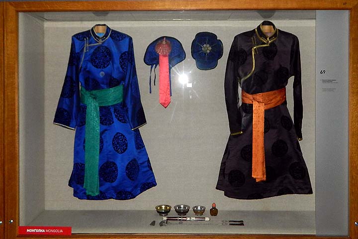 モンゴル衣装