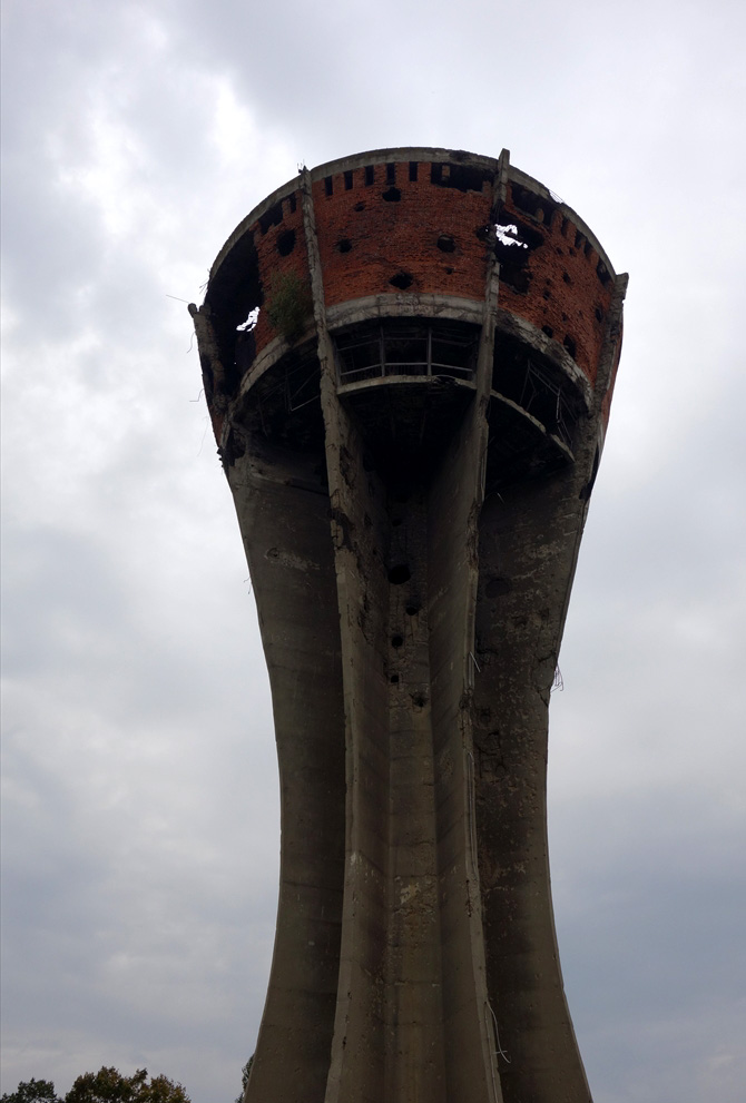 3153