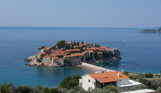 【モンテネグロ】リサーチ日記 Sveti Stefan （スヴェティ・ステファン）で昼食を